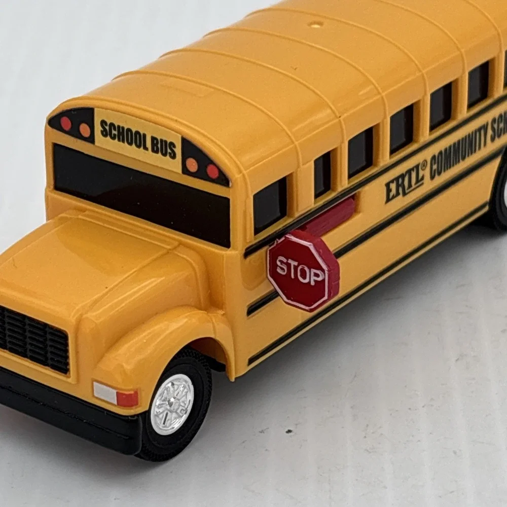 ERTL Die-Cast School Bus • Community School District • Mini Toy Bus • Yellow...